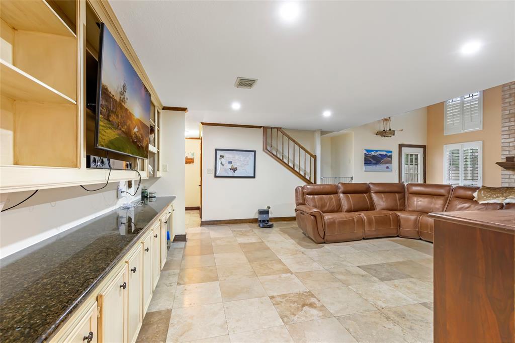20131 Magnolia Bend Drive, Humble, Texas image 13