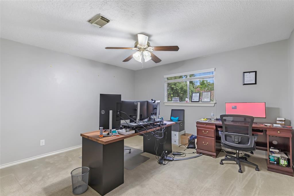 20131 Magnolia Bend Drive, Humble, Texas image 20
