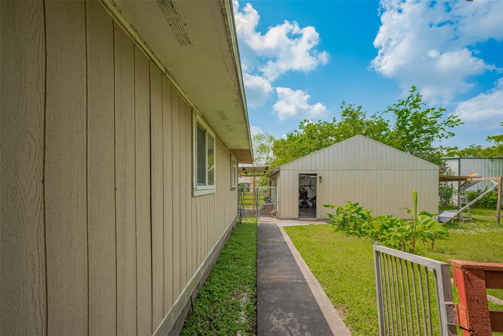 15606 Fir Road, Santa Fe, Texas image 25