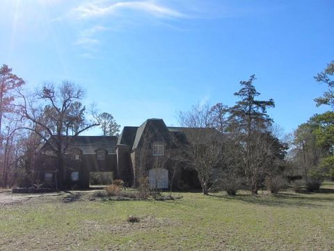 Single Family Residence in Huntsville TX 46 Arizona Lane.jpg