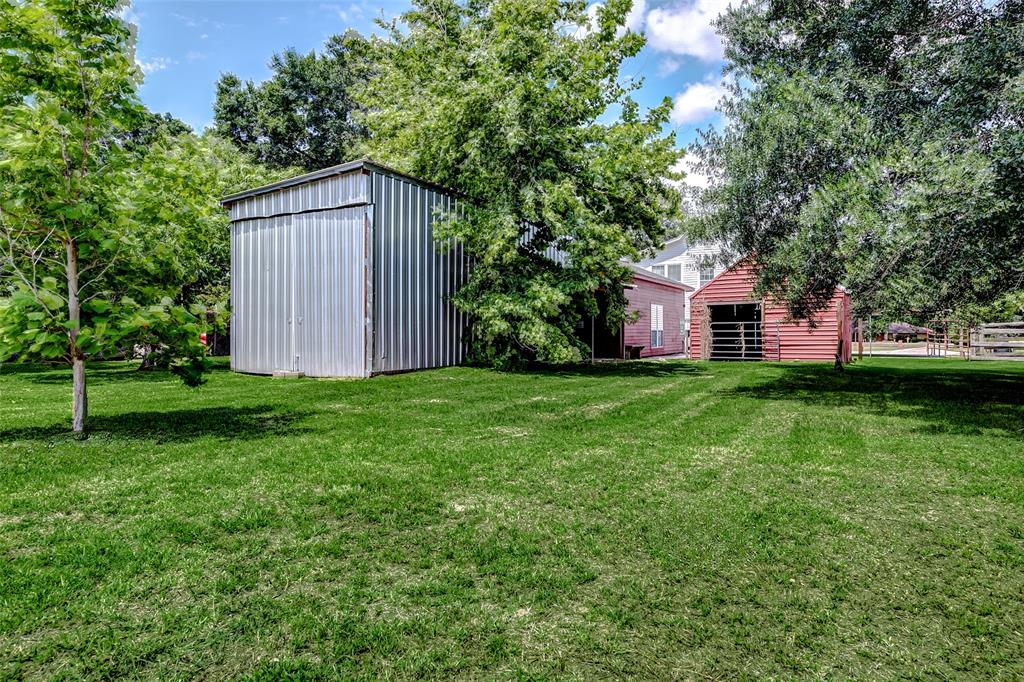 902 Richmond Parkway