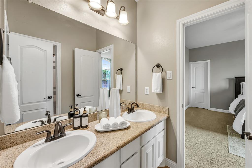 19306 Wade Haven Drive, Cypress, Texas image 36