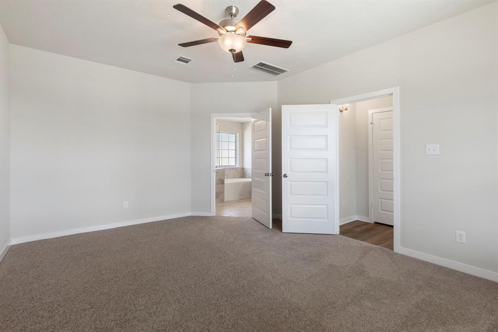 3706 Violet Lane, Huntsville, Texas image 23
