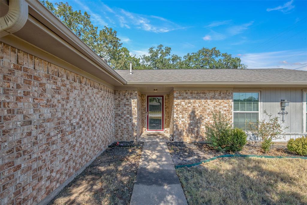 2911 Hillside Drive, Bryan, Texas image 3