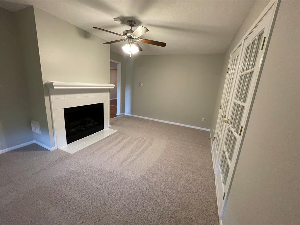 7110 Pembrough Lane, Katy, Texas image 13