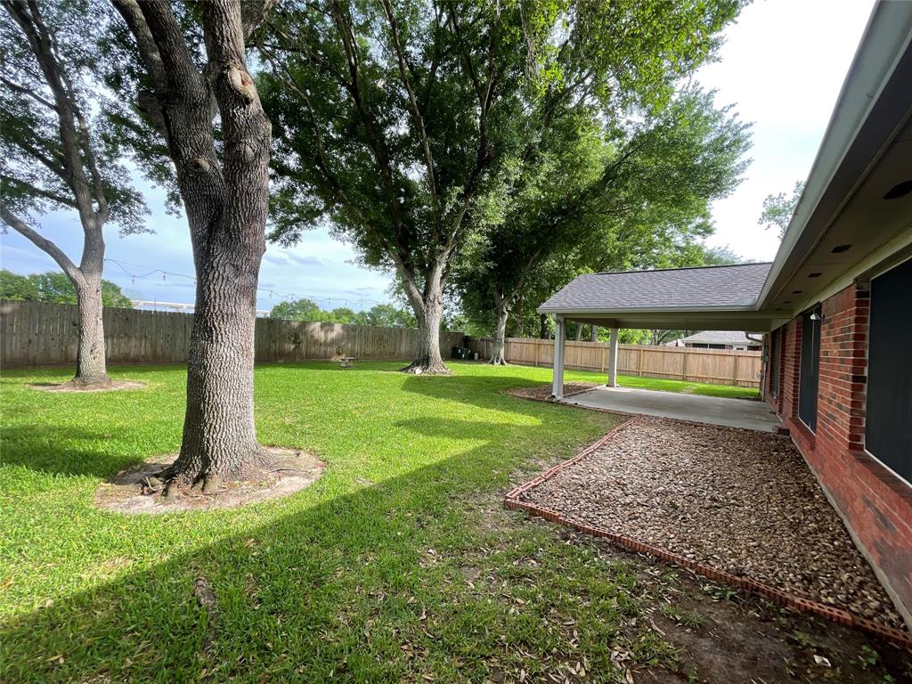 7110 Pembrough Lane, Katy, Texas image 27