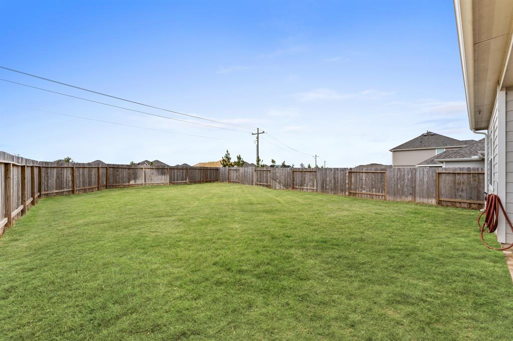 16635 Olivewood Lane, Conroe, Texas image 19
