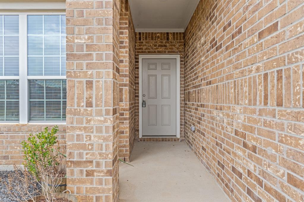 16635 Olivewood Lane, Conroe, Texas image 4