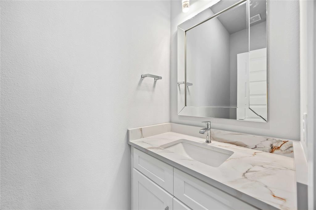 3319 Coal Street, Houston, Texas image 11