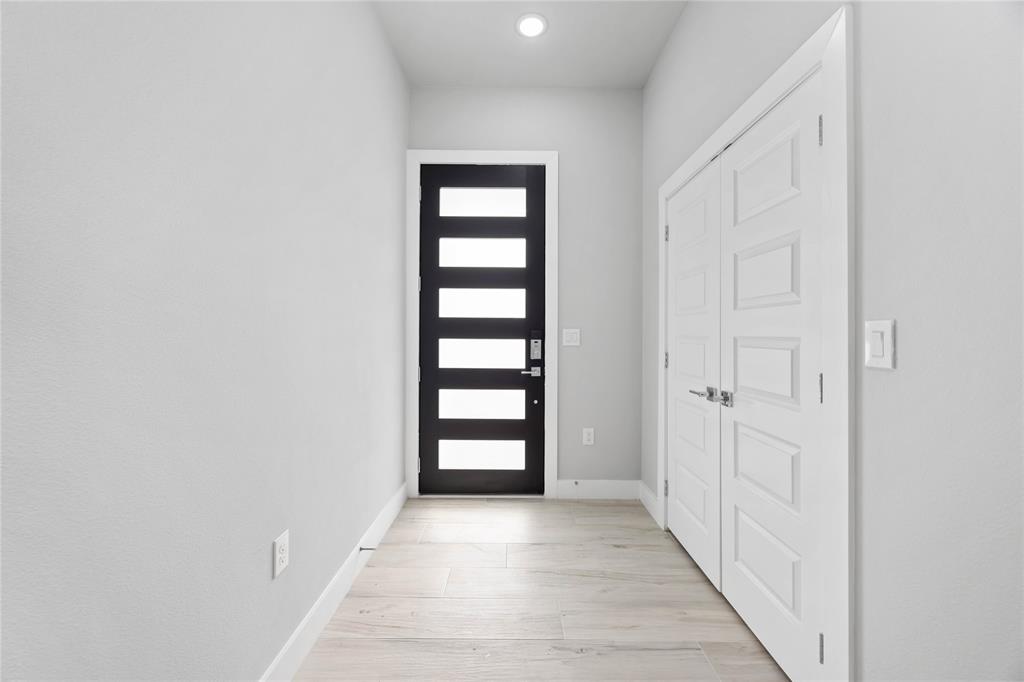 3319 Coal Street, Houston, Texas image 2