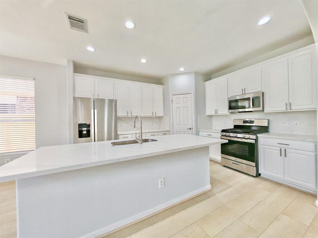 5030 Shadow Breeze Lane, Katy, Texas image 14