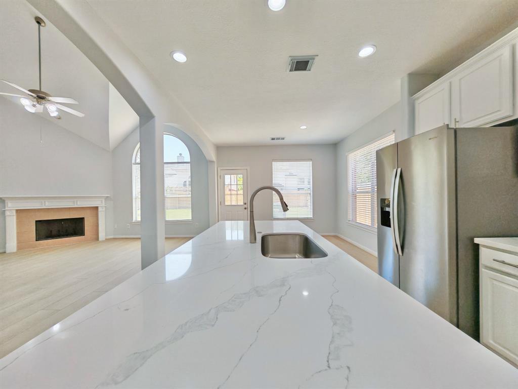 5030 Shadow Breeze Lane, Katy, Texas image 18