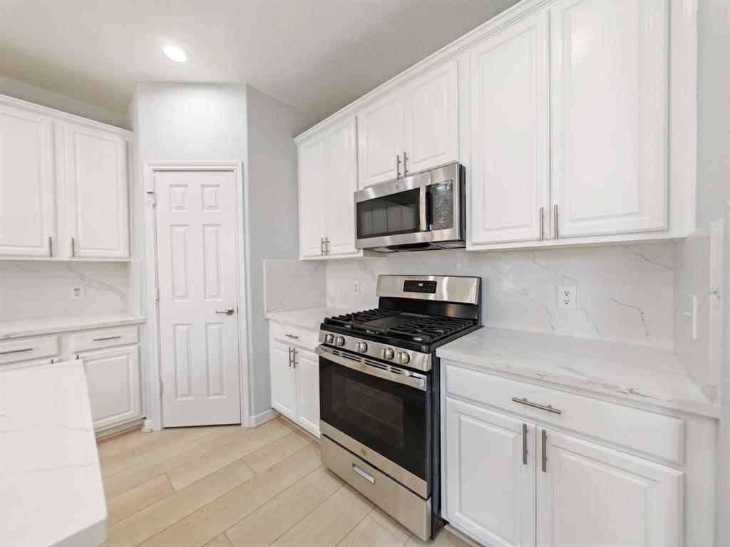 5030 Shadow Breeze Lane, Katy, Texas image 16