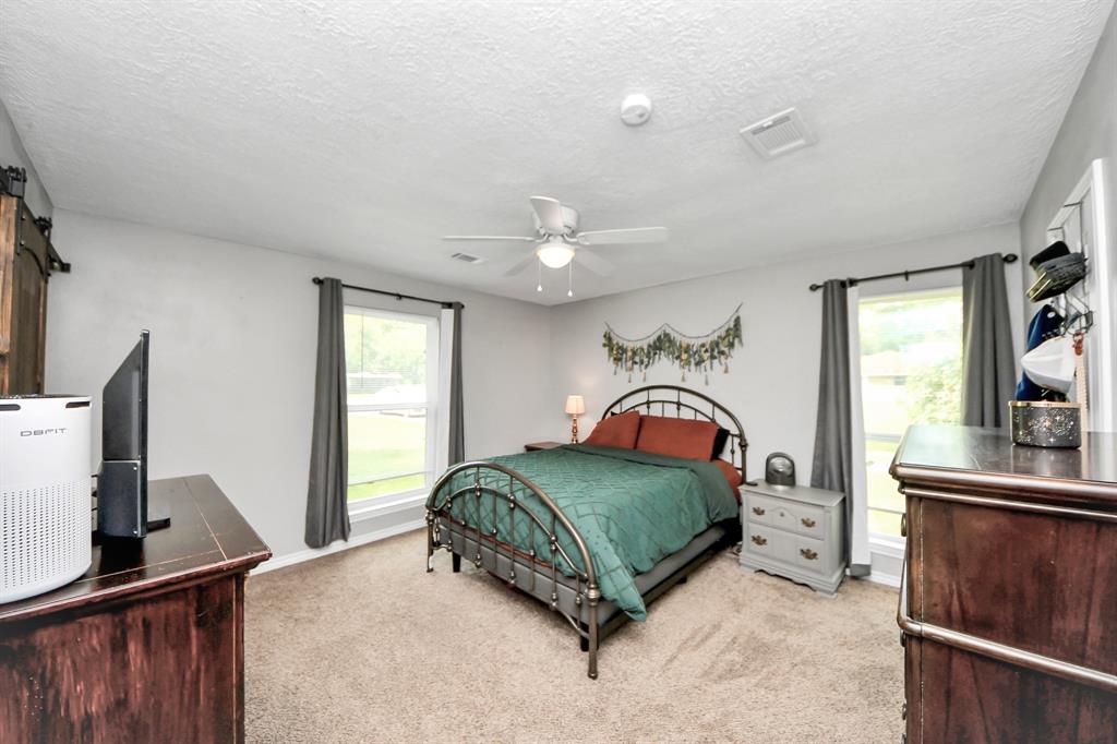 4925 Magnolia Lane