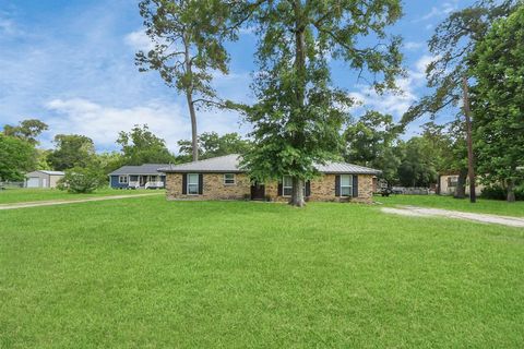 4925 Magnolia Lane Dayton TX 77535