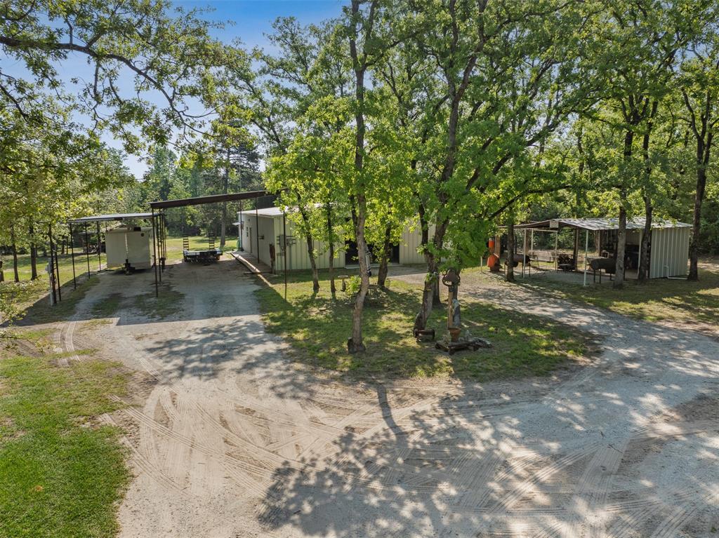 3911 County Road 235, Oakwood, Texas image 2