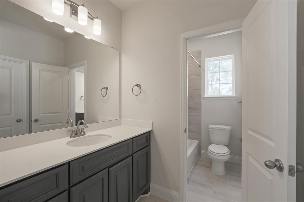 12727 Creekside Shadows Lane, Conroe, Texas image 40