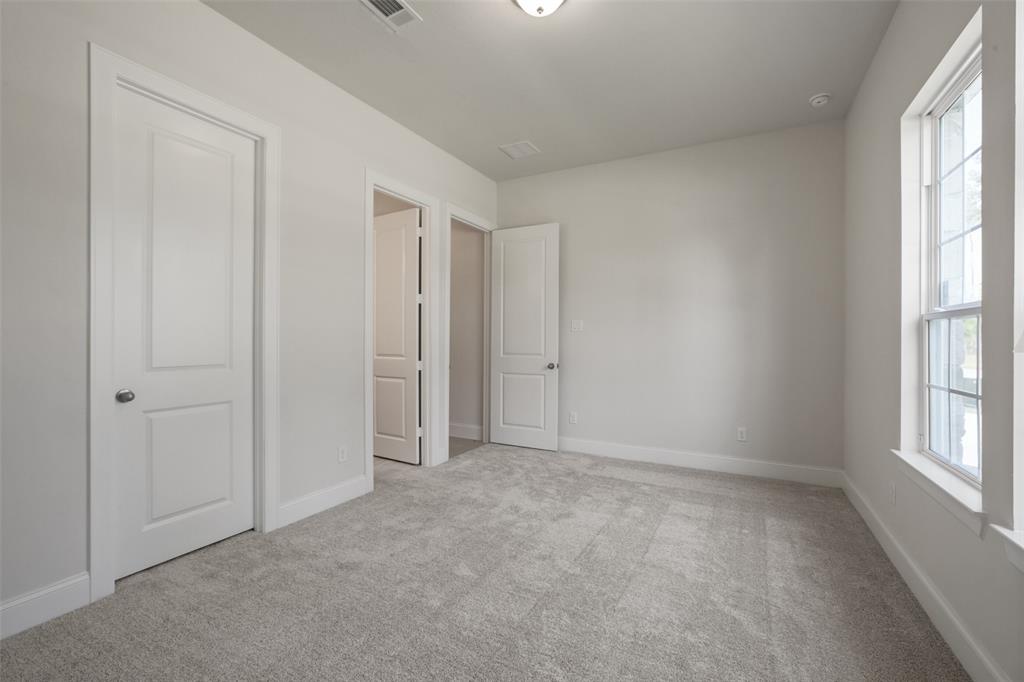 12727 Creekside Shadows Lane, Conroe, Texas image 32