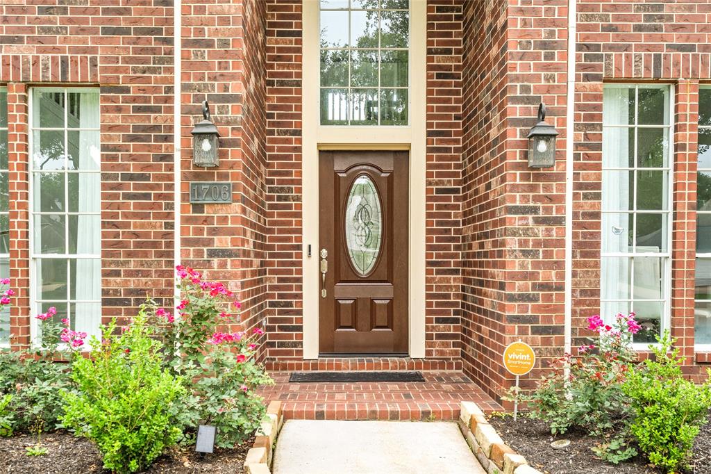 1706 Brightlake Way, Missouri City, Texas image 4