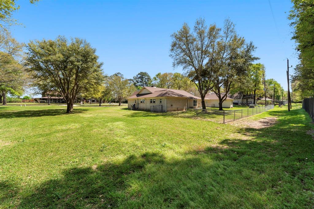 22327 Three Pines Drive, Hockley, Texas image 25