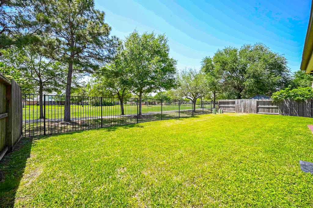 9615 Ralston Bend Lane, Katy, Texas image 32