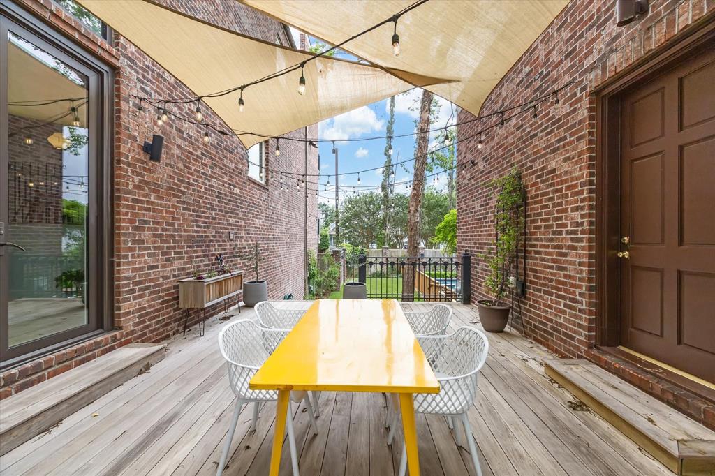 641 E 12th 1/2 Street, Houston, Texas image 24