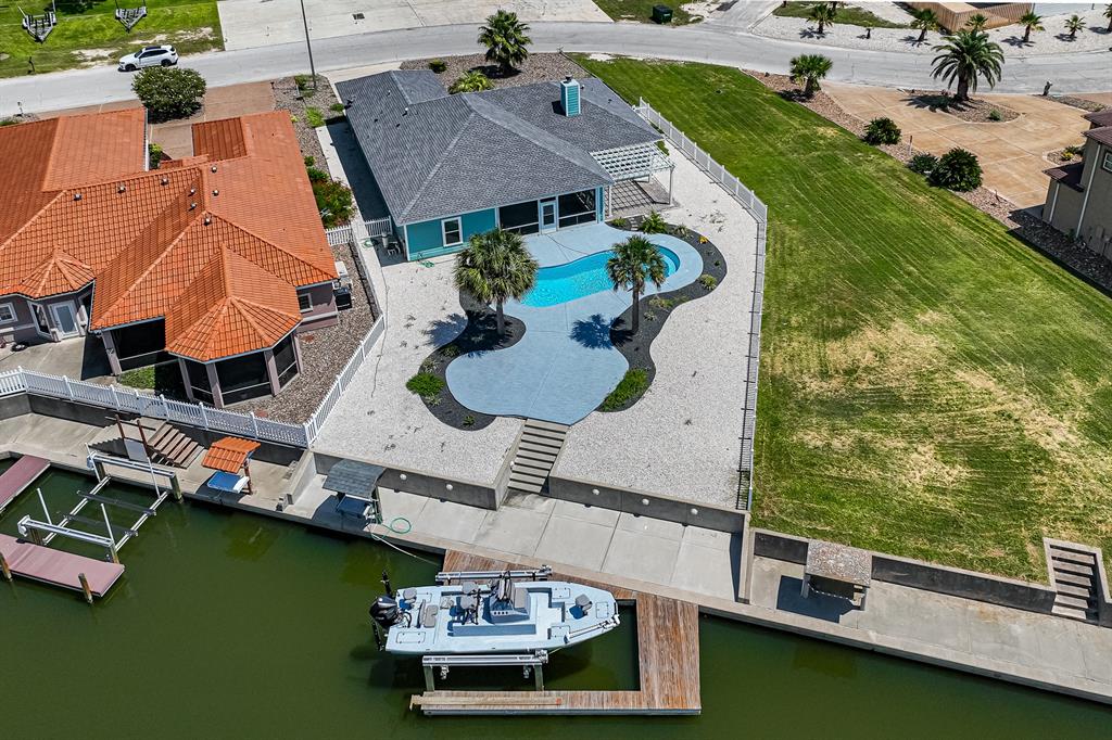 1074 Bay Street, Aransas Pass, Texas image 6