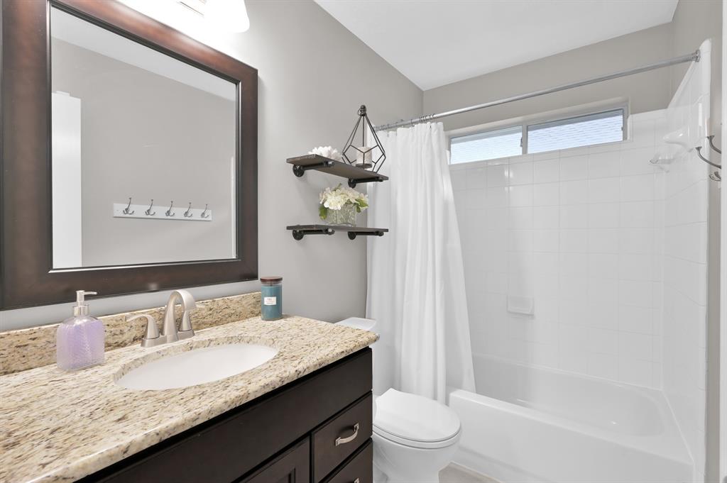 67 N Merryweather Circle, Conroe, Texas image 20