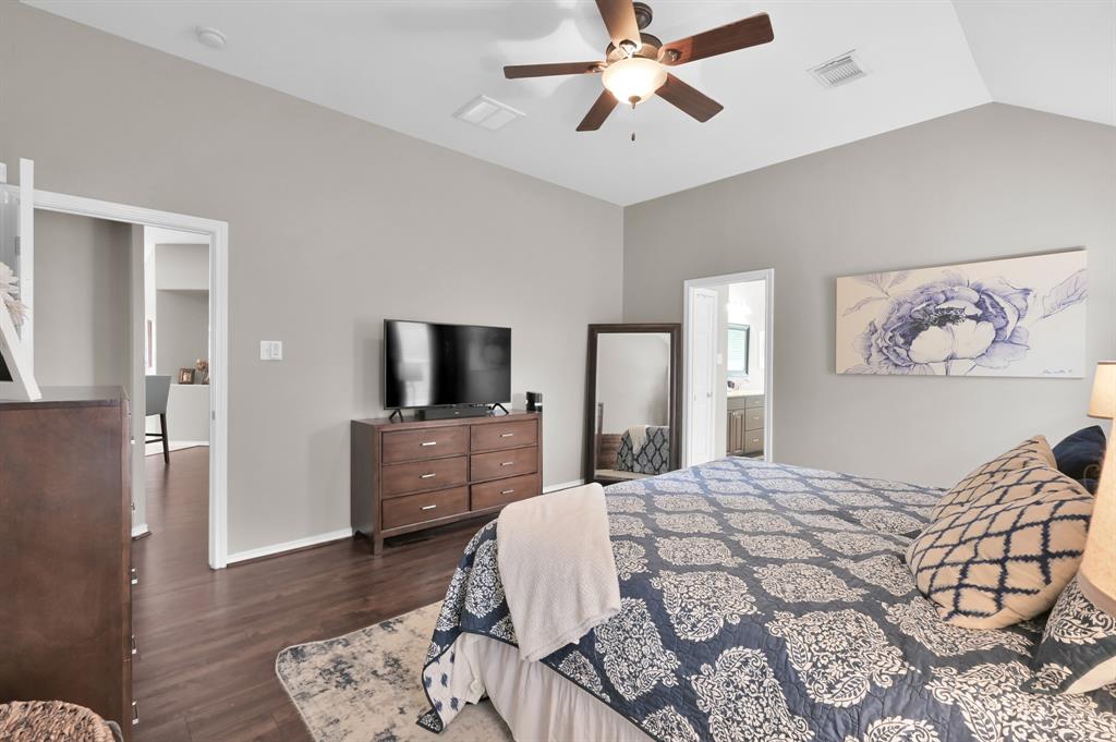 67 N Merryweather Circle, Conroe, Texas image 15