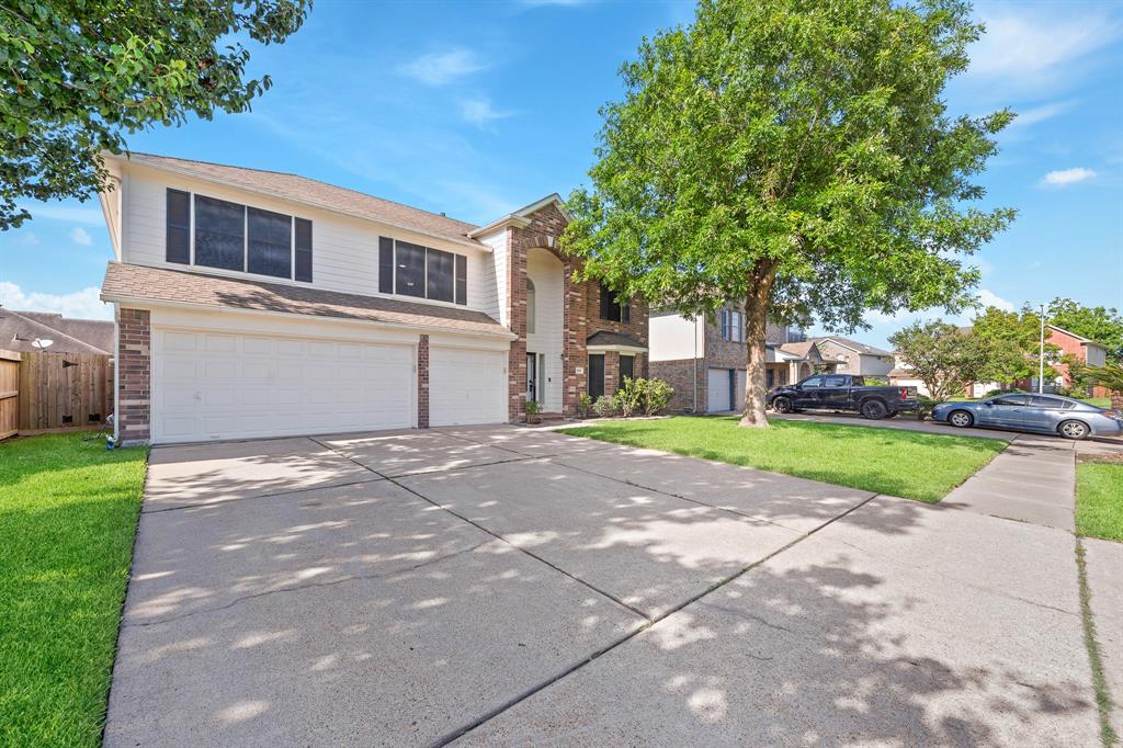 1959 Courtside Place Drive, Missouri City, Texas image 2