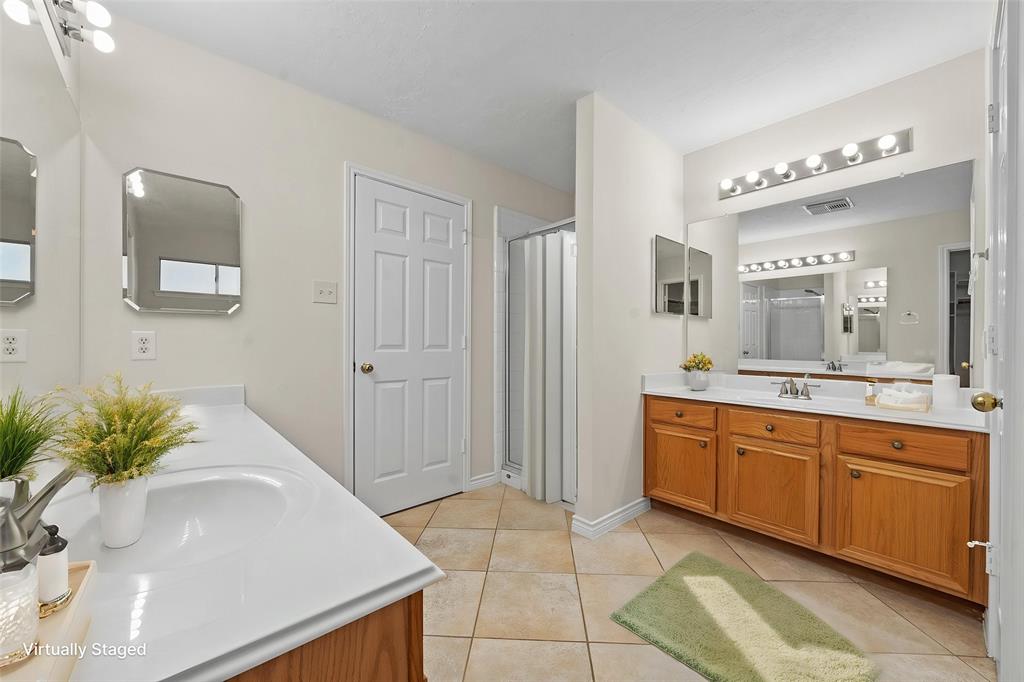 1959 Courtside Place Drive, Missouri City, Texas image 31