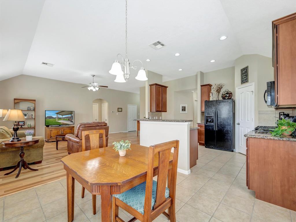 4038 Palmetto Court, Dickinson, Texas image 14