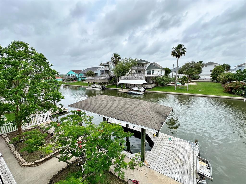 12828 E Madrid Rd, Galveston, Texas image 13
