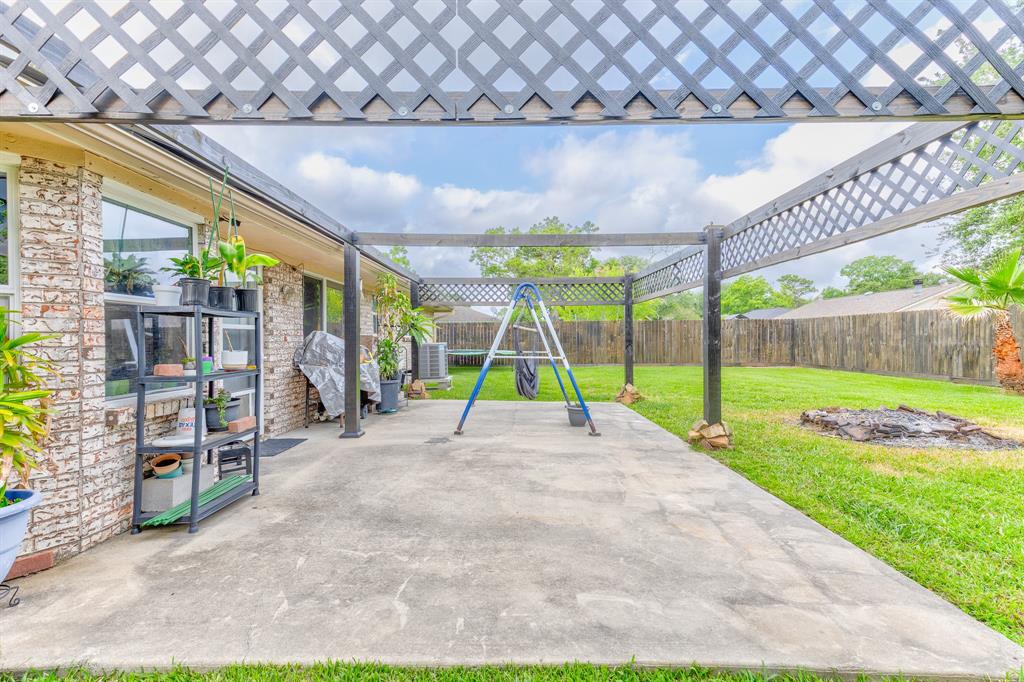 3103 Whitesail Drive, League City, Texas image 21