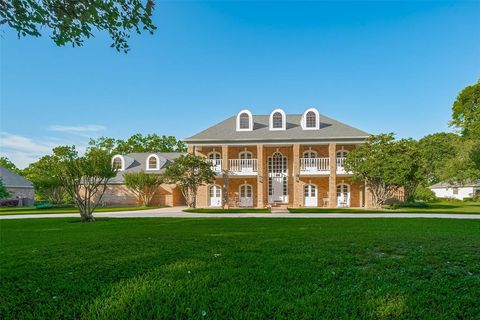 4010 Brynmawr Drive Richmond TX 77406
