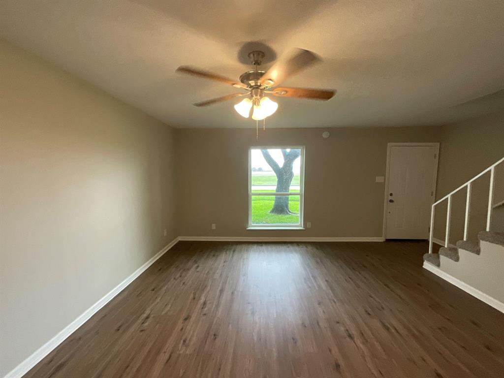 1515 S Highway 146 Street, La Porte, Texas image 3