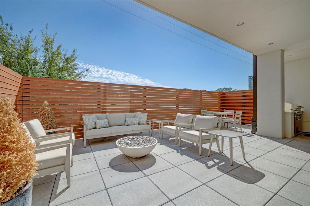 2323 W Main Street #202, Houston, Texas image 4