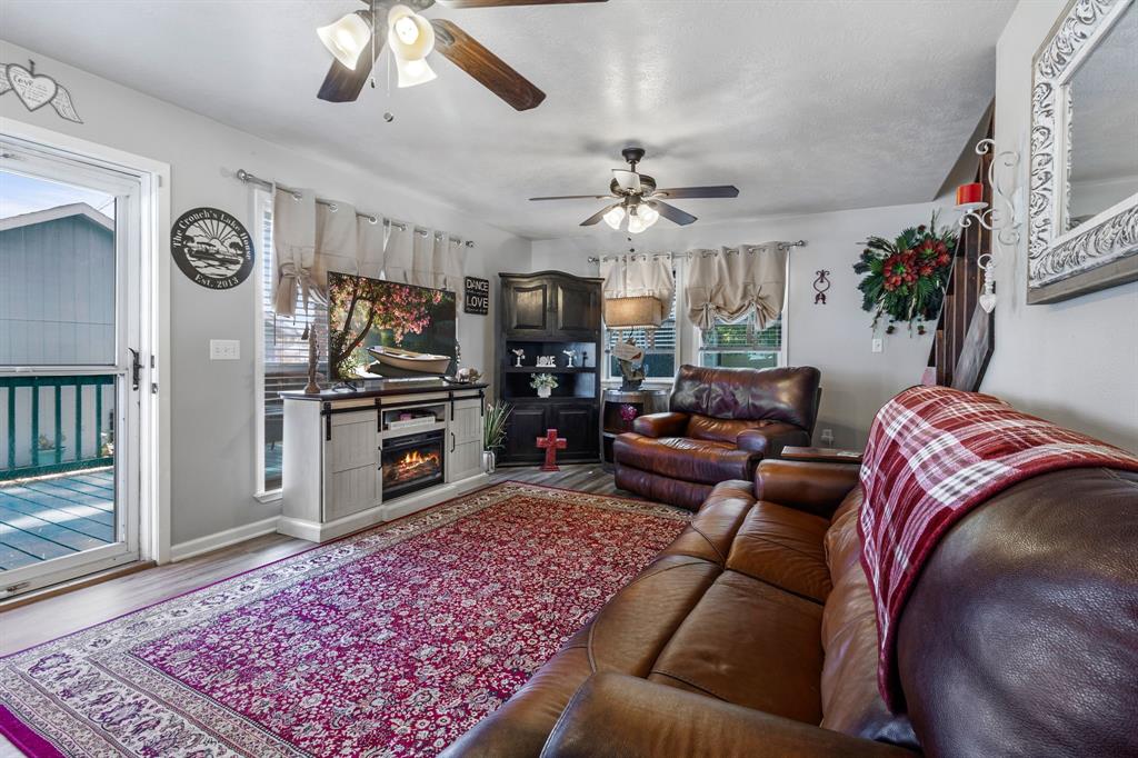 320 E Woodland Shores Drive, Point Blank, Texas image 10