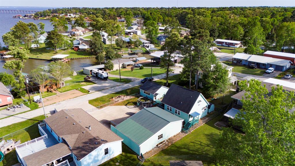 320 E Woodland Shores Drive, Point Blank, Texas image 38