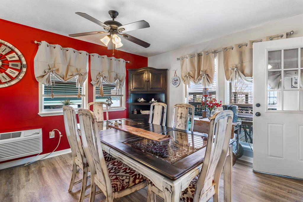 320 E Woodland Shores Drive, Point Blank, Texas image 13