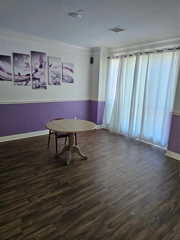 1211 Lark Lane