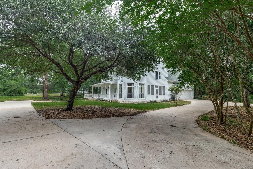 36111 Post Oak Circle, Magnolia, Texas image 6