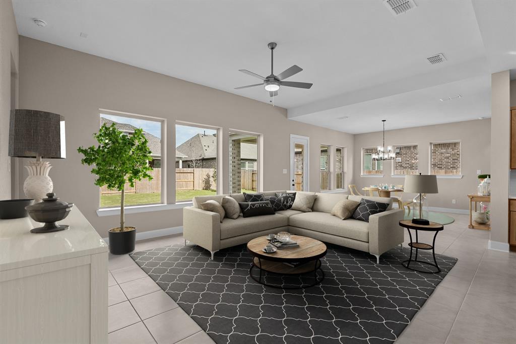 17303 July Moon Lane, Conroe, Texas image 5