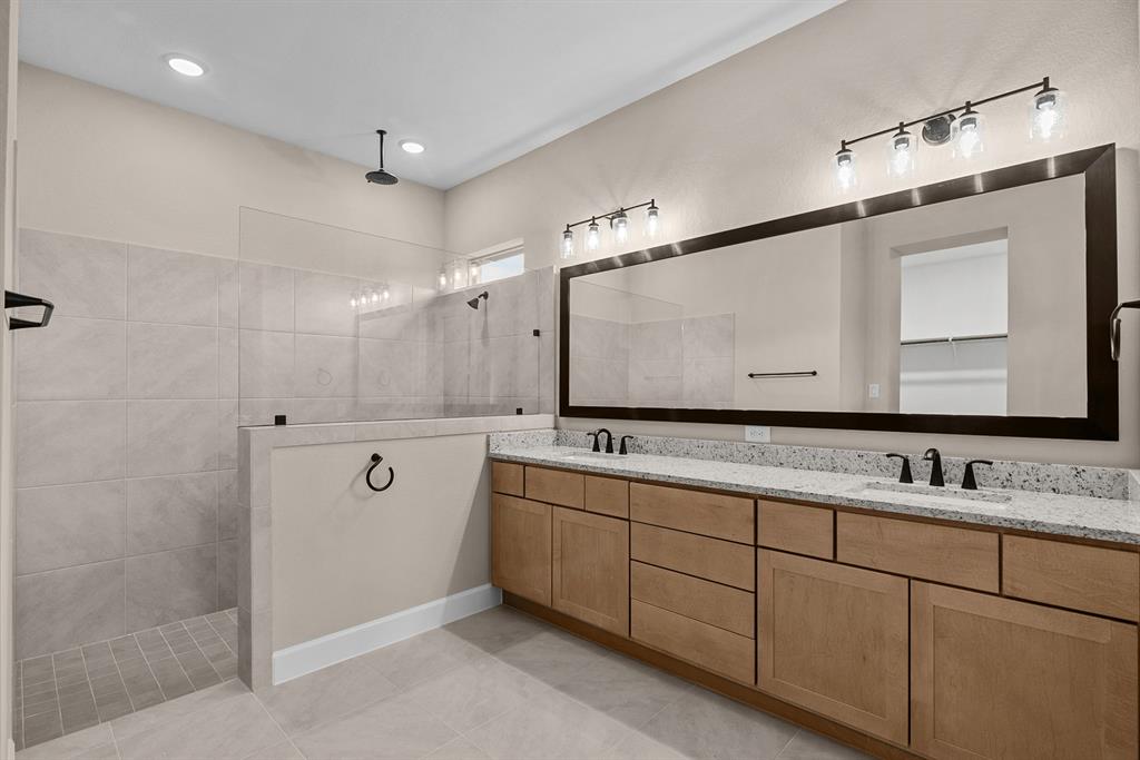 17303 July Moon Lane, Conroe, Texas image 38