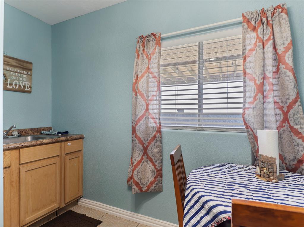 327 Bayshore Drive, Palacios, Texas image 29