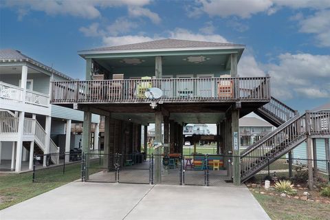 A home in Crystal Beach