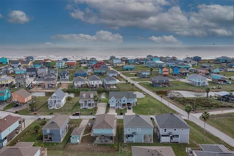 A home in Crystal Beach