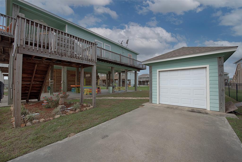 1983 Matt Drive