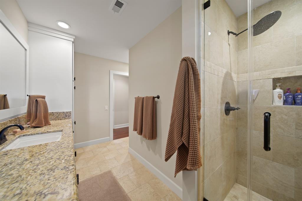 1504 Bayou Homes Drive, Galveston, Texas image 30