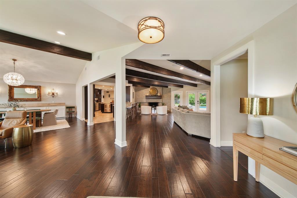 1504 Bayou Homes Drive, Galveston, Texas image 11